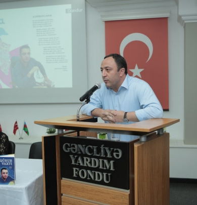 AY Partiya Başqanı şəhid Teymur Turanın kitabının təqdimatında